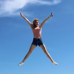 Meet your Posher, Lena